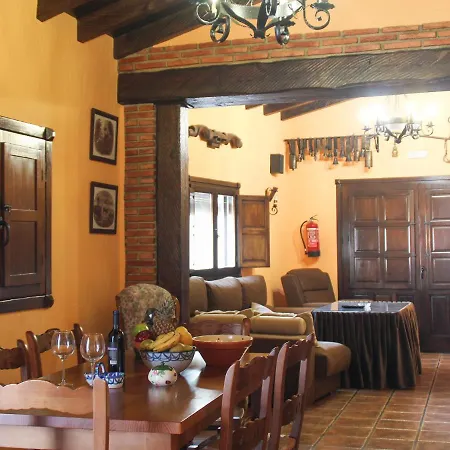 Hotel Huerta Lagarin *